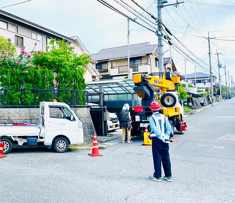 兵庫県三田市　工事現場での住民様、歩行者および車両の誘導等